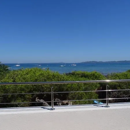 Дом отдыха House La Capte Vue Mer *